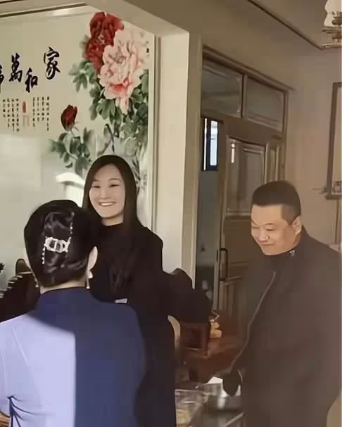 陳亞男事件總結,大衣哥終於回擊,七問誅心,兒子朱單偉沉默不語