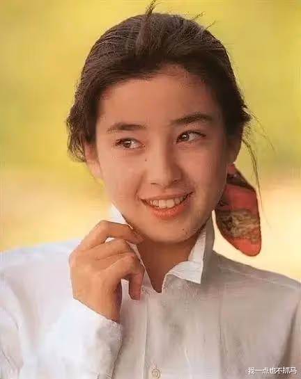 「最慘」女明星：被賣、拍裸照、當小三，全是被親媽逼的？