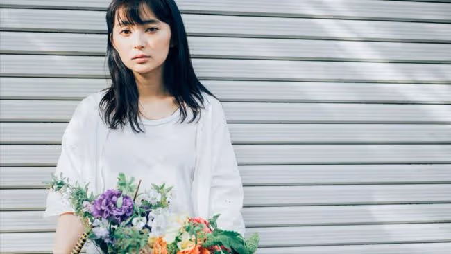 「房子是我哥給我住的，你憑什麼賣掉」嫂子：就憑那是我的陪嫁房