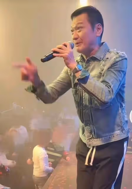 58歲TVB男星被曝與女高管相戀10年,卻不願再婚,曾因醜聞遭雪藏
