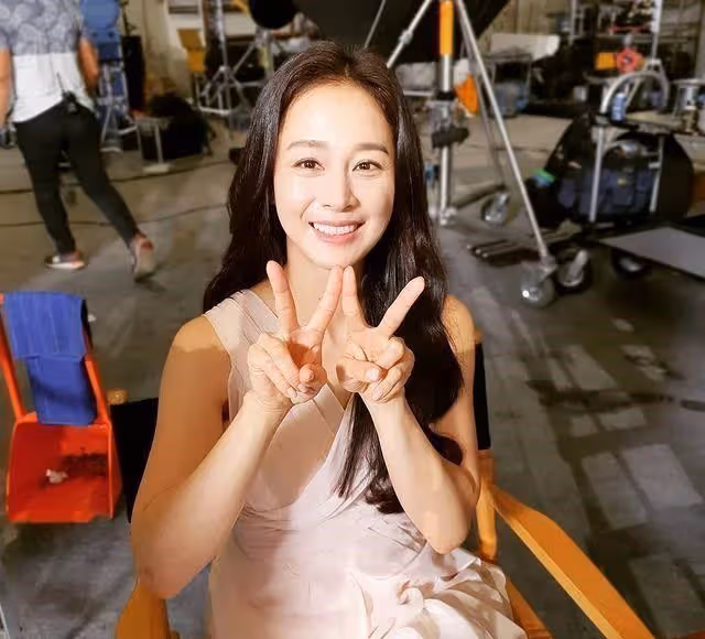 一定要美得有靈魂，金泰熙補習1年演技，學霸做什麼都想完美！