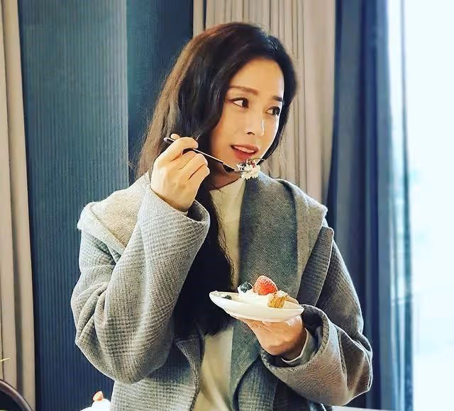 一定要美得有靈魂，金泰熙補習1年演技，學霸做什麼都想完美！