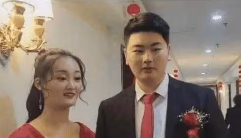 大衣哥七連問質疑陳亞楠:你們小夫妻事為何要寫信威脅自己的公公