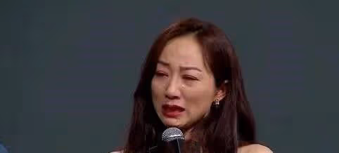 她自以為的清高,已經被觀眾看透了