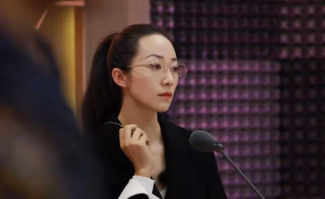 她自以為的清高,已經被觀眾看透了