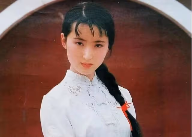 陳曉旭：演了3年林黛玉，去世後，胡澤紅說：「她是裝出來的」
