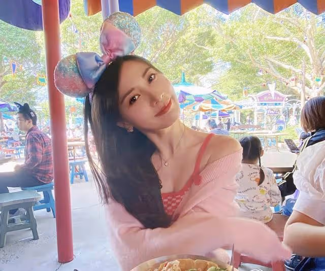 TVB知名花旦喜迎34歲生日，疑p圖過度致臉部變形，網友直呼認不出