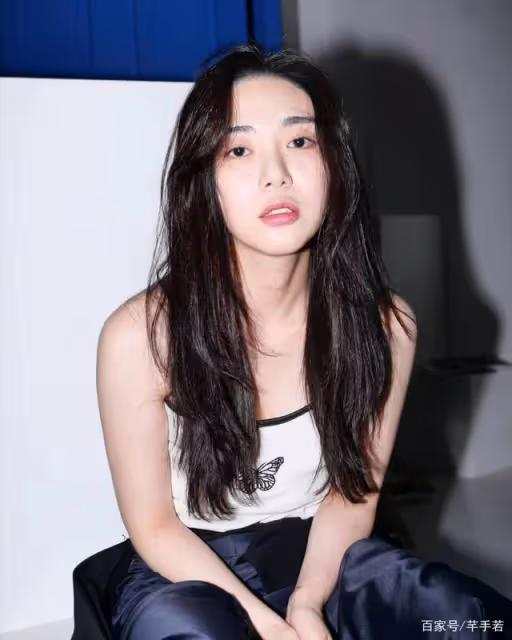 AOA權珉娥起訴強暴自己的同學，有人做證，但韓流網友不再同情她