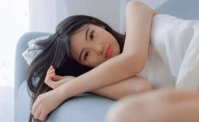 出軌後我寫下了出軌的經歷，老公卻讓我凈身出戶，我太天真了