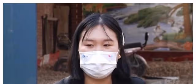 公婆不幫忙還房貸，兒子兒媳賣婚房鬧分家，兒媳：我都被人看扁了