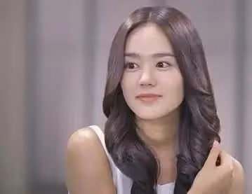 靠《黃手帕》收穫真愛，婚訊嚇哭沈昌珉，為億萬富豪隱退演藝圈