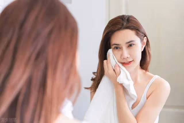 李湘與王岳倫離婚,不平等的婚姻還能維持多久呢