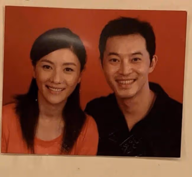 王岳倫李湘離婚，沙溢卻被傳出軌，胡可曬照回應情商高