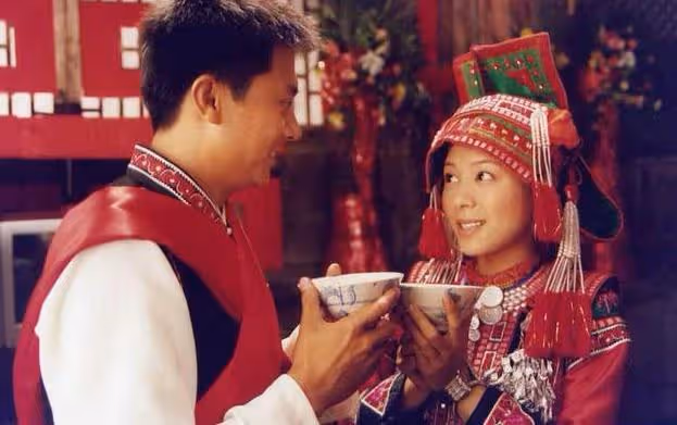 張靜初:染指顧長衛,與馮小剛關係匪淺,最終被導演太太集體封殺