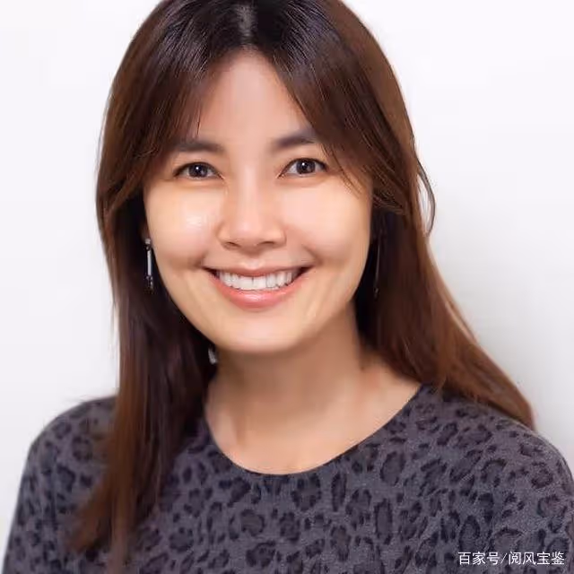 嫁給了帥氣的車仁表，這位曾經的台柱女演員從此被流言裹挾