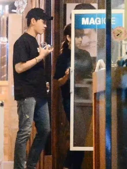 姐弟戀終於修成正果 他倆真比韓劇還好磕