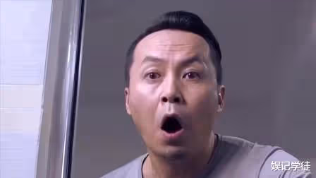 配角比主角更「擺譜」?港星雷宇揚與粉絲合照全程黑臉,還爆粗口