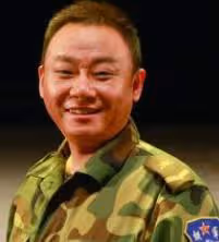 邵峰：為妻子治病傾家蕩產，二十年不離不棄，一番話曾讓妻子哽咽