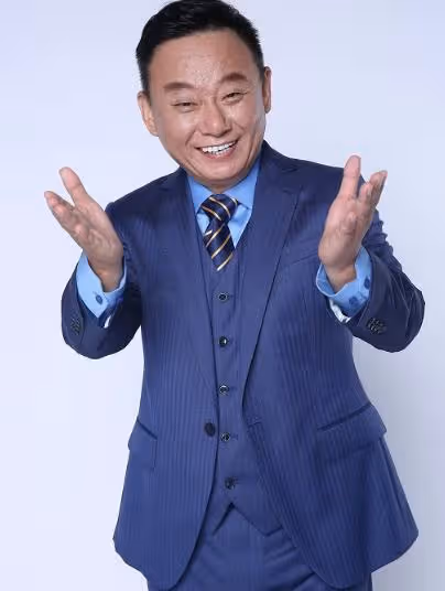 邵峰：為妻子治病傾家蕩產，二十年不離不棄，一番話曾讓妻子哽咽