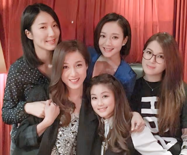 TVB「處女黨」成軍10年合體，有人成豪門闊太太，有人被傳離婚