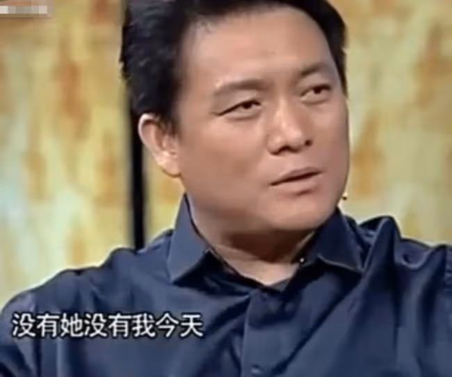 19歲跟導演北漂，裸婚住地下室連生3娃，丈夫用7部劇將她捧紅