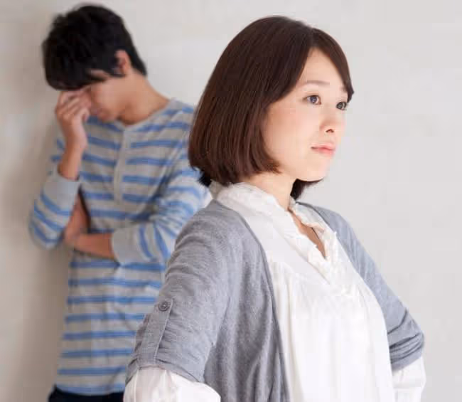 妻子離婚要房子和女兒，丈夫：法院見，還得給我精神損失費20萬元