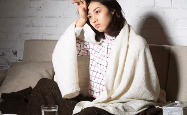 女生背著男友和男閨蜜去旅遊，被男閨蜜侵犯，男閨蜜：她釋放信號