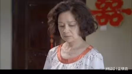 剛要關燈，婆婆推門進來:到底生不生？你們不生，我就要二胎了？