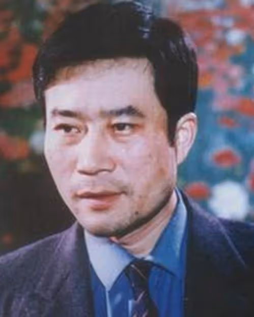 「最貴影帝」李雪健，一個廣告可以賺上億，卻被醫療費壓彎了腰