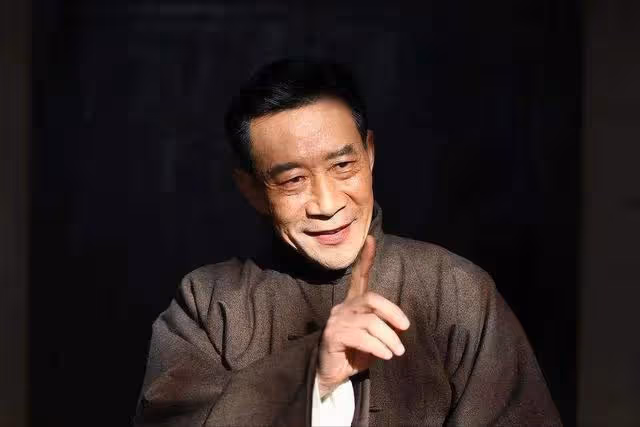 「最貴影帝」李雪健,一個廣告可以賺上億,卻被醫療費壓彎了腰