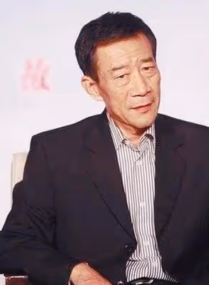 「最貴影帝」李雪健,一個廣告可以賺上億,卻被醫療費壓彎了腰