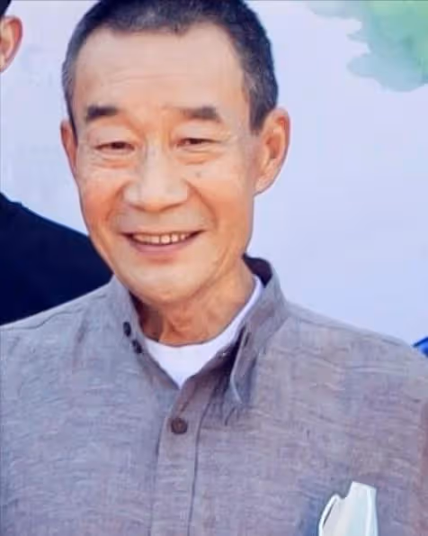 「最貴影帝」李雪健,一個廣告可以賺上億,卻被醫療費壓彎了腰