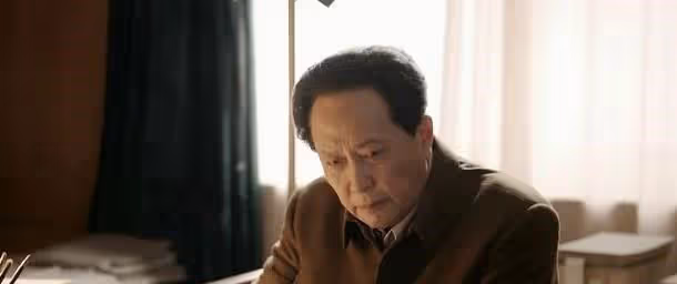 她是第一個扮演「毛主席」走紅的女演員,演技獲得一致好評!