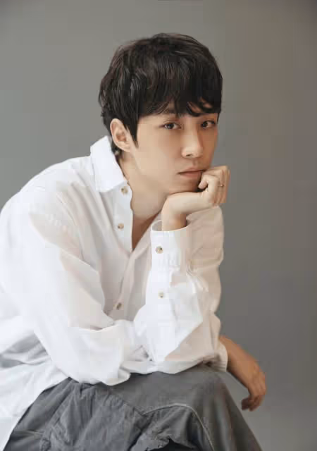 影后愛上帥導演！全鍾瑞熱戀32歲「奶狗系」導演，高顏值引發熱議