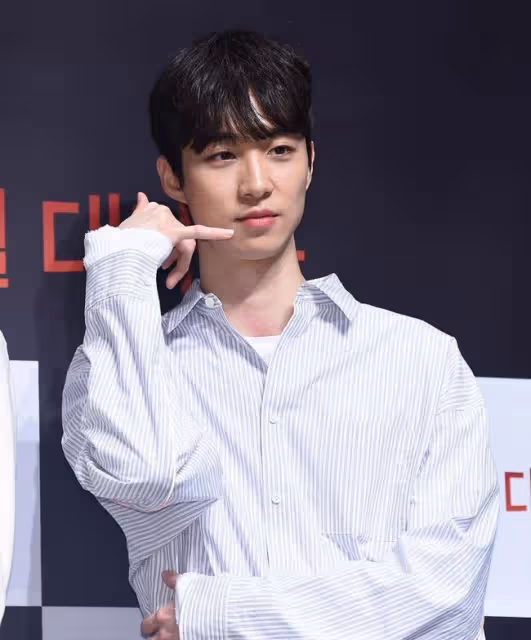 影后愛上帥導演！全鍾瑞熱戀32歲「奶狗系」導演，高顏值引發熱議