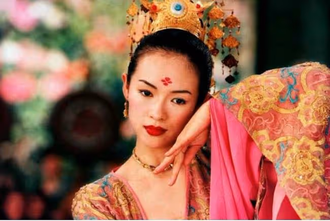 國家一級演員「王小蒙」，離開趙本山10年，如今37歲享譽世界