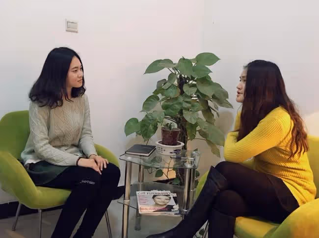姑娘初次上門，婆婆太好反而困惑，得知原因後愣了：就這麼簡單？