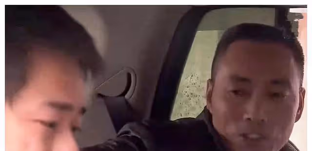 親情：他渴望親情，但養父和親生父親都不接受他，帶著一家去流浪