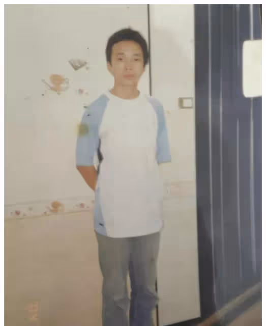 親人盼了他三十年，重逢之際他卻回歸了大海，父親不願意相信事實