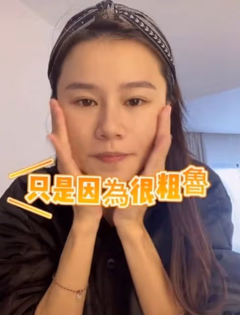 TVB花旦黃翠如回內地發展，腮紅用5年很節儉，掉地上仍捨不得換