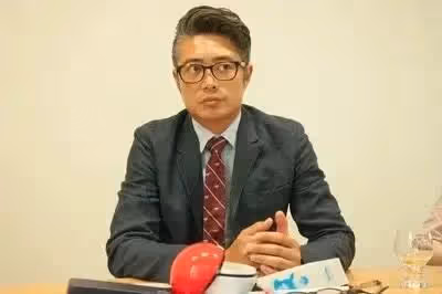 高島彩被粉絲們贊為「不老女神」，活出屬於自己的精彩
