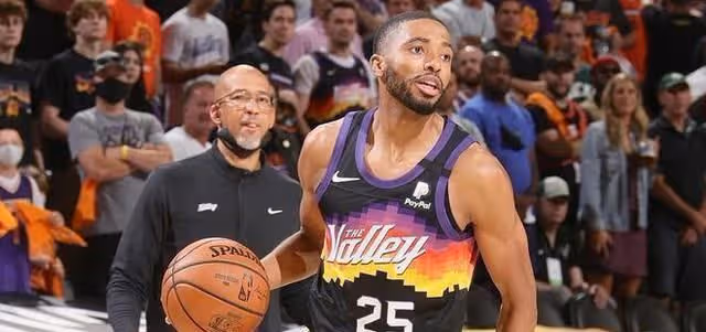從貧民窟逆襲成為76人女高管,培養兒子打進NBA,簽下9000萬肥約