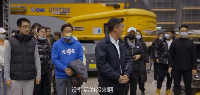 從截肢患癌到比肩姚明，還被吳京拍成電影，他是中國最牛的老頭？