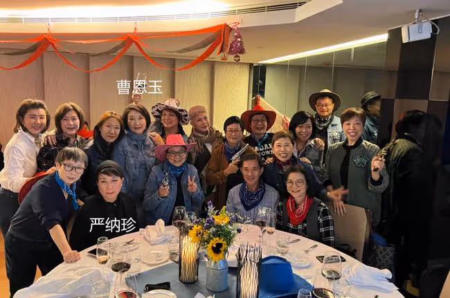鄧光榮遺孀參加派對，洪金寶前妻罕露面，生4娃離婚30年未再嫁