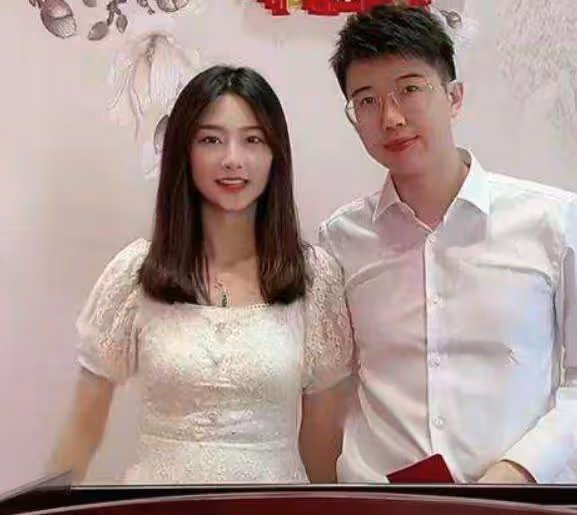 蘇寧:中國最美車模官宣嫁人,新郎不是榜一大哥,一夜掉粉50萬
