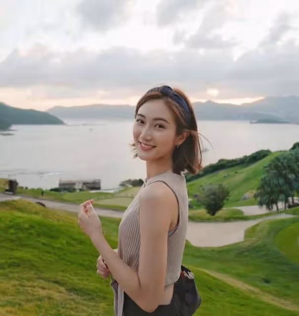 恭喜！TVB小花蔡嘉欣預告與富貴男友好事近，直言在等對方求婚