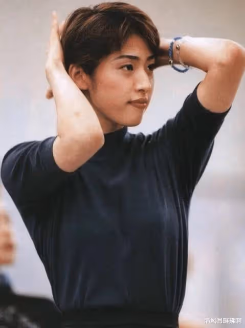 誰能拒絕「昭和美人」？看看這些風華絕代的姐姐們