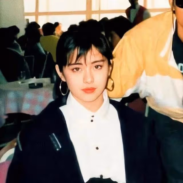 「回眸一笑百媚生」：王祖賢到底有多美？（多圖）