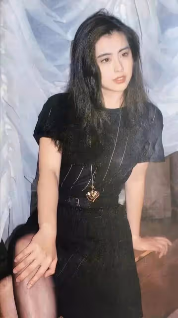 「回眸一笑百媚生」:王祖賢到底有多美?(多圖)