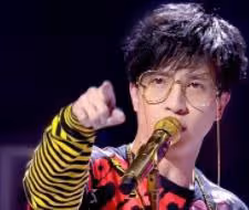 堪比周杰倫的"歌王"華晨宇:貶低毛不易,與薛之謙掐架,他到底憑啥
